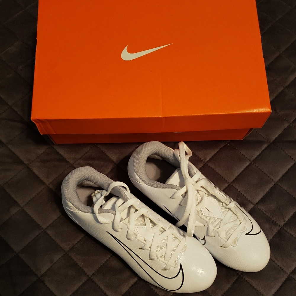 Youth Cleats